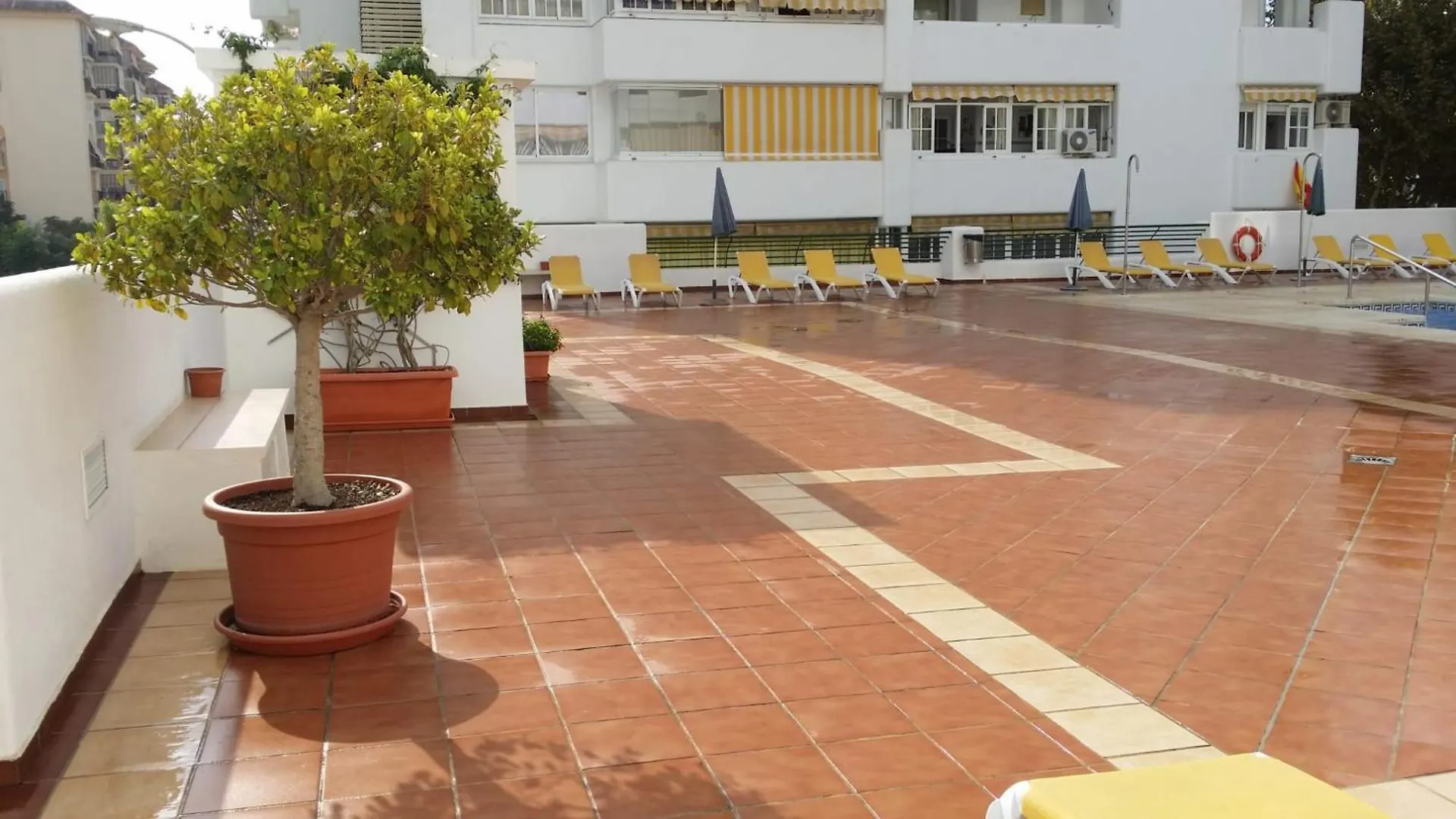 Cubo'S Apartamento De Lacroix & Pool Fuengirola
