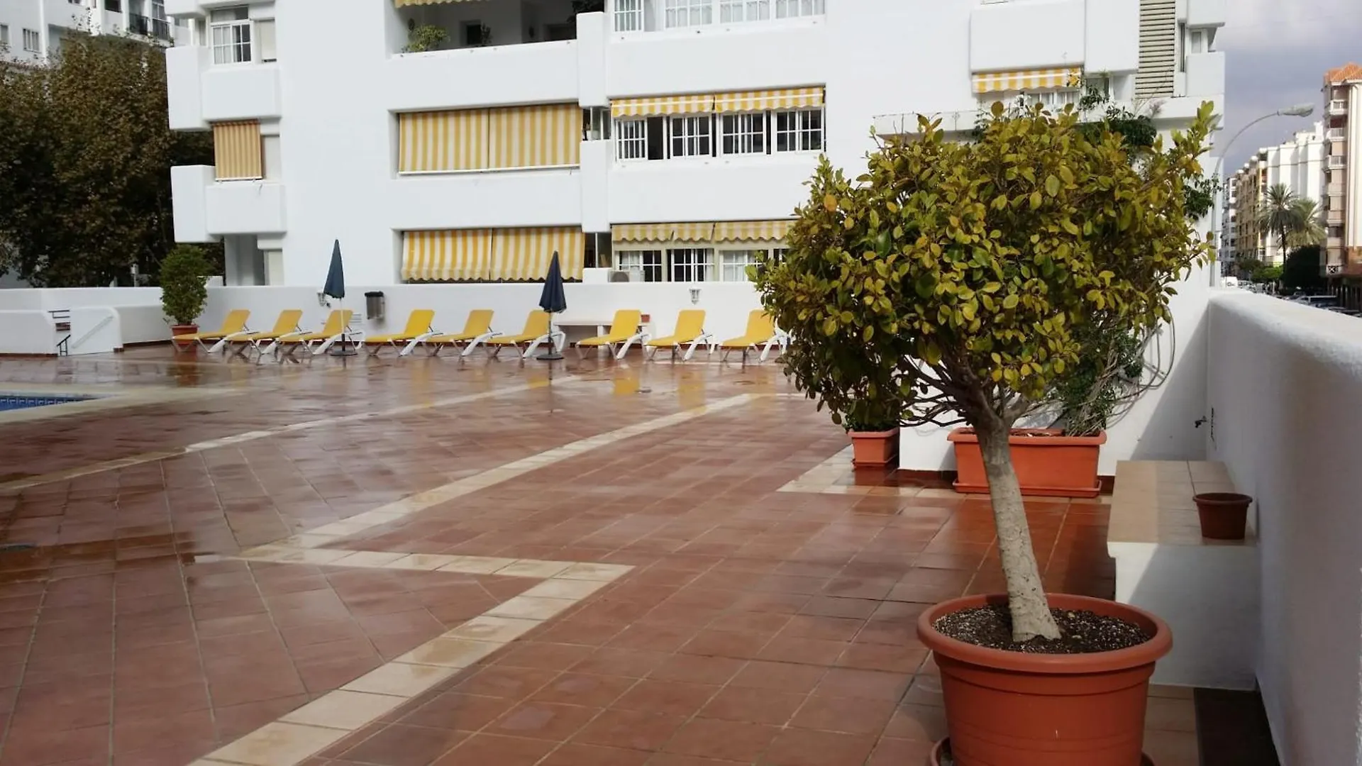 Cubo'S Apartamento De Lacroix & Pool Fuengirola Espanha
