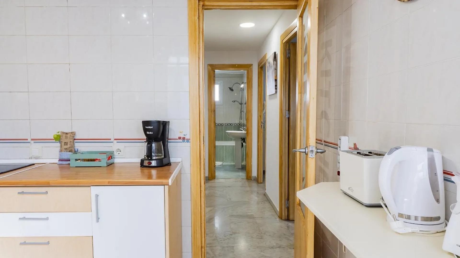 Cubo'S Apartamento De Lacroix & Pool Fuengirola 0*,  Espanha